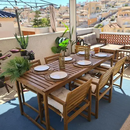 Gorgeous 3 Bed/2 Bath Pool & Golf Views Apartment