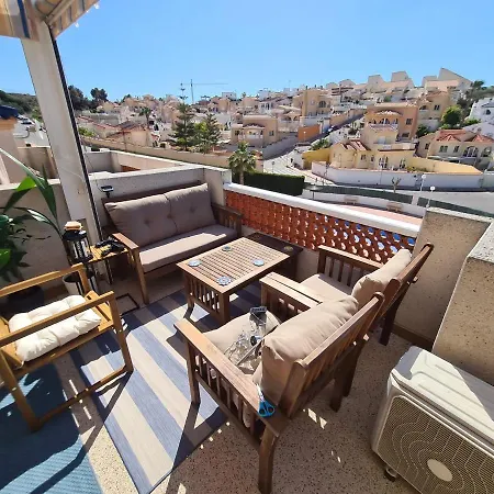 Gorgeous 3 Bed/2 Bath Pool & Golf Views Apartment *